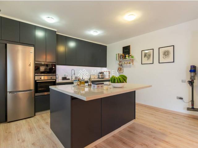 Casa terrera moderna y luminosa en venta en el corazón de Tejina