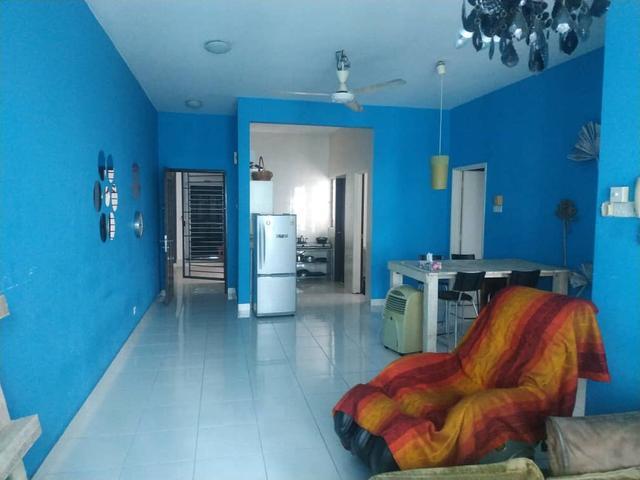 casa tiara apartment near to ktm lrt pool facing
