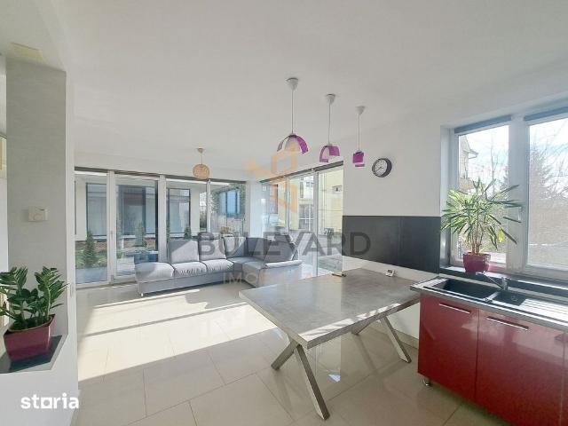 Casa tip dulplex 120 mp + 80 mp terase + garaj, zona Liceu Waldorf