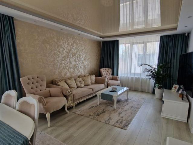 Casa tip Duplex 120mp+250mp teren! Str. Urusagului! Mobilat/Utilat!