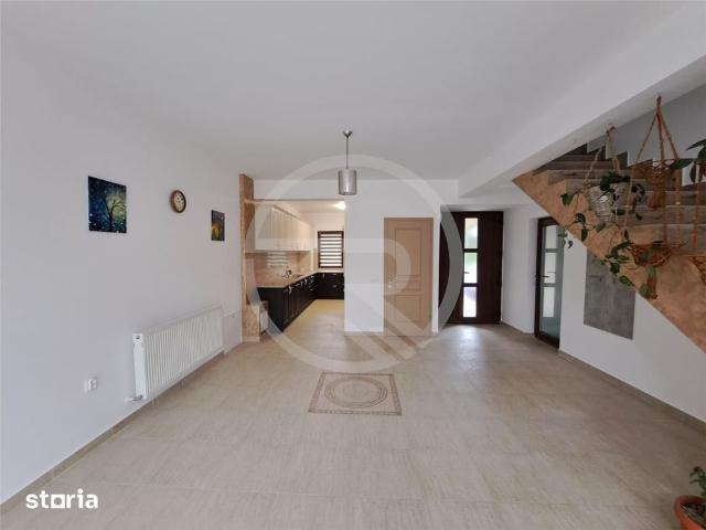Casa tip duplex, 220 mp utili, situata in zona strazii Calea Turzii!