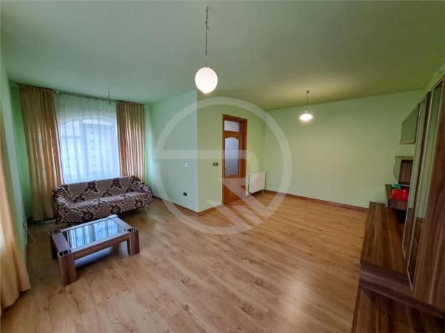Casa Tip Duplex, 300 mp utili, situata in zona Valea Seaca!