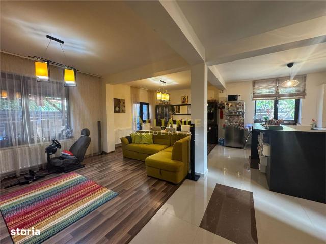 Casa tip duplex |4 camere 2 bai | teren 200mp