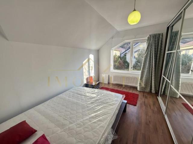 Casa tip duplex 4 camere de inchiriat, gradina, zona Subcetate