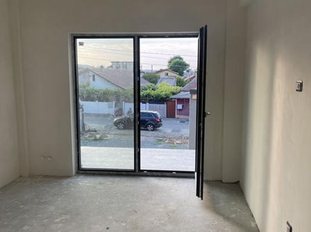 Casa tip duplex 4 camere plus terasa