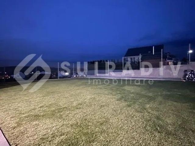 Casa tip duplex, curte de 360 mp, 3 parcari Borhanci