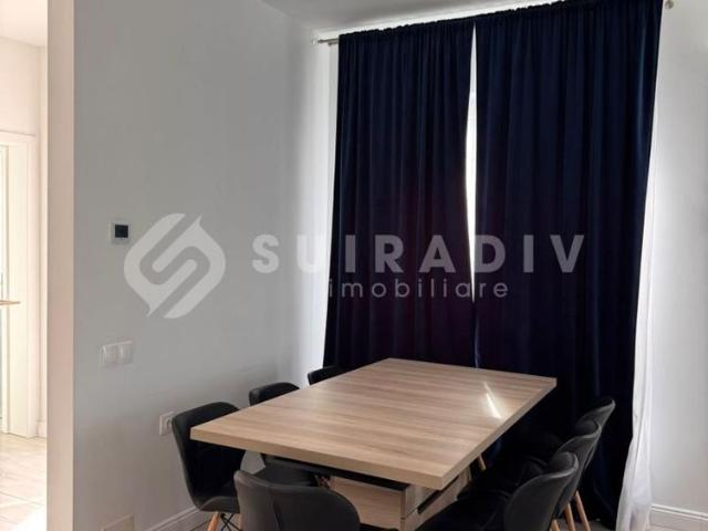 Casa tip duplex, finisaje premium, 3 parcari, curte de 200 mp Dambul Rotund