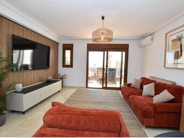 Casa Tipo Dúplex en Venta en Algorfa, Alicante