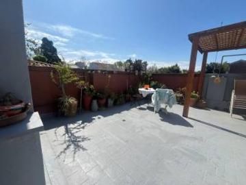 CASA TIPO PH EN VENTA PLANTA ALTA DOS DORMITORIOS VITO DUMAS AL 500 PUNTA CHICA VICTORIA