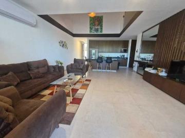 CASA TIPO TOWN HOUSE AMUEBLADO EN RENTA