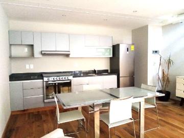 Casa tipo Town House en venta en Col. Mixcoac en condominio