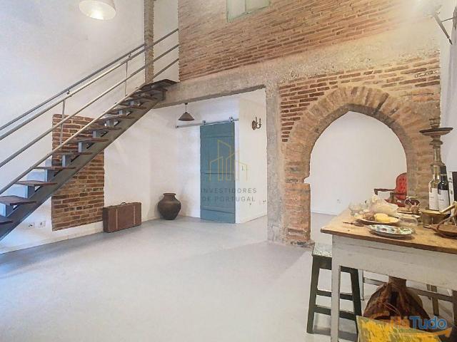 Casa Típica Alentejana no Interior do Castelo de Borba | 26064061949