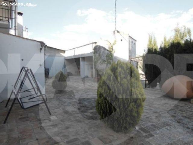 Casa TIPICA DE PUEBLO CON FINCA IDEAL PARA CASA RURAL