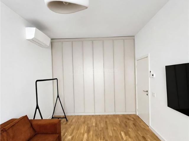 Casa townhouse Avalon Estate Pipera 4 camere 4 bai 210mp