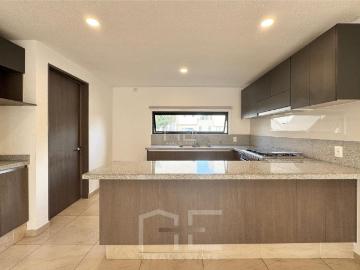Casa Townhouse Planta Baja en VENTA en Altos Juriquilla QUERETARO