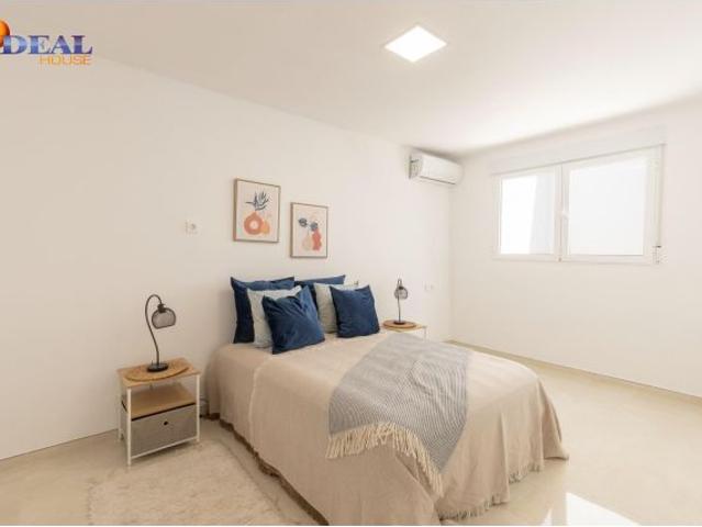 ¡CASA TOTALMENTE REFORMADA Y EN PLANTA BAJA EN SANTA FE!