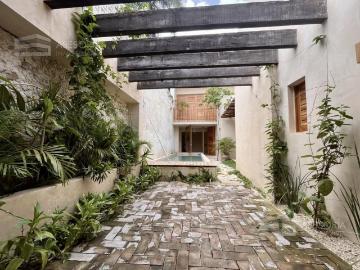 Casa totalmente remodelada en el Barrio de Santa Ana, Paseo Montejo