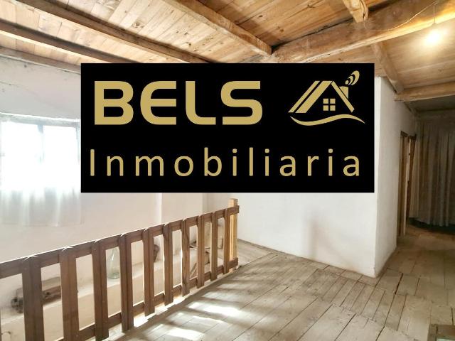 CASA TRADICIONAL EN VENTA EN VILLANUEVA DE VALDUEZA– ENCANTO RÚSTICO Y MUCHAS POSIBILIDADES