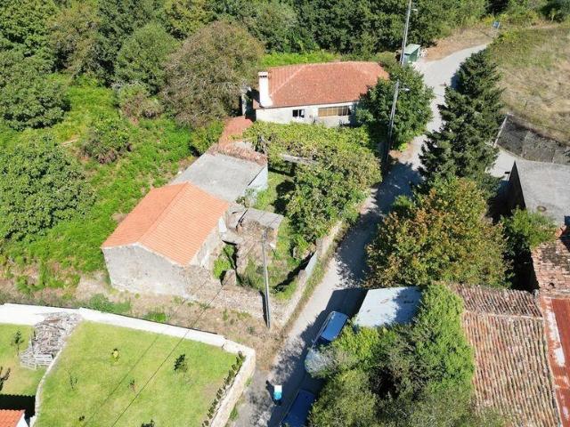 Casa tradicional T4 em São Miguel, Santa Eufémia e Rabaçal d. 284m² Espinhal