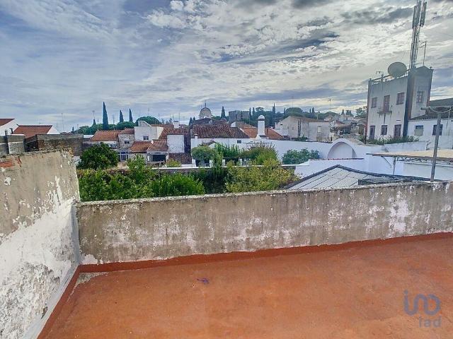 Casa tradicional T2 em Nossa Senhora da Conceição e São Bart. 230m² Vila Viçosa São Bartolomeu