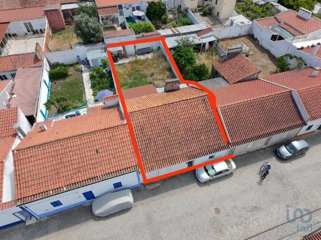 Casa tradicional T3 em Benavila e Valongo de 95,00 m² 95m² Benavila e Valongo