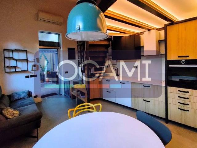 Casa TRILOCALE in affitto a Milano Mi