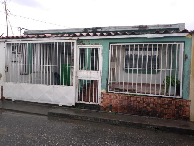 CASA UBICADA URB DESARROLLO CAMBURITO ARAURE VE50 105DC KCOR