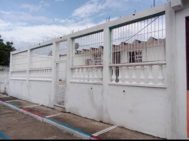 CASA UBICADA URB. INAVI VEREDA 1 CASA 7 SARARE VE50 090UI DSAY