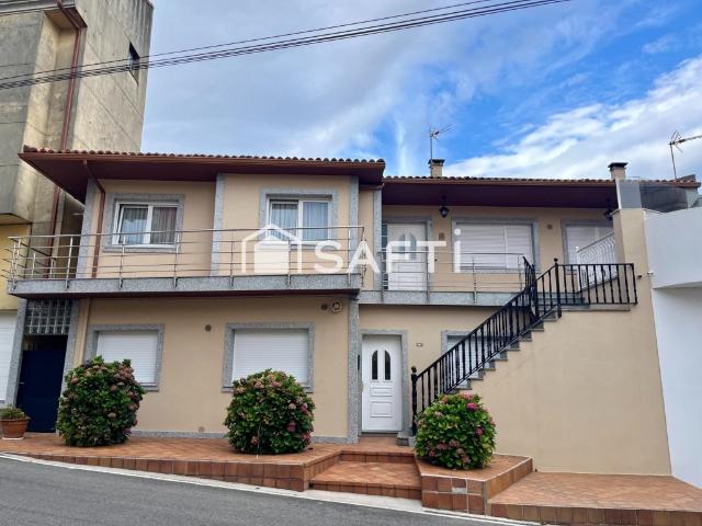 CASA UNIFAMILIAR CERCA DE LA PLAYA