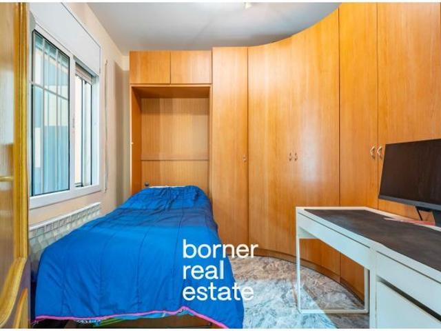 Casa unifamiliar con encanto y jardín privado en entorno privilegiado