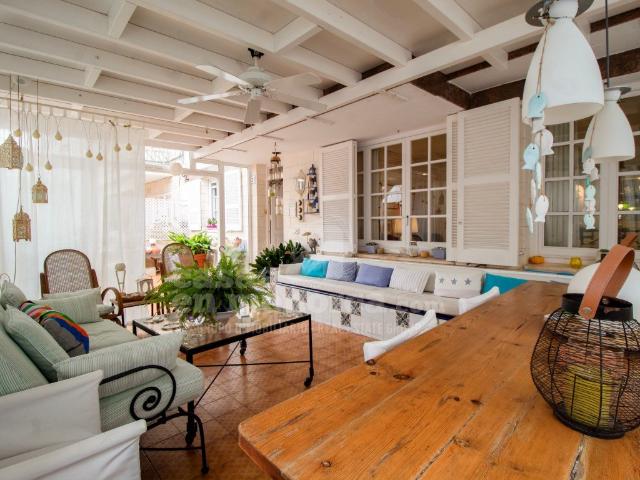 Casa unifamiliar con gran patio en Es Castell 0m² Es Castell
