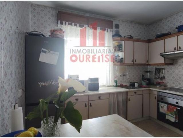CASA UNIFAMILIAR CON PARCELADE MÁS DE 2500M2 EN LA ZONA DE REZA
