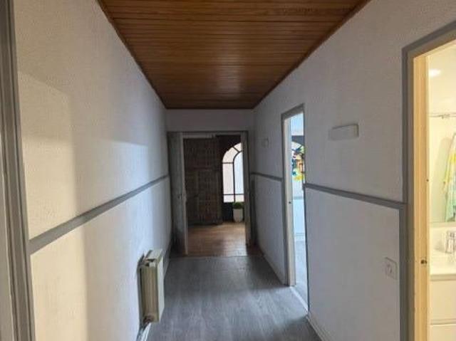 CASA UNIFAMILIAR EN ALQUILER CENTRO ESPARREGUERA