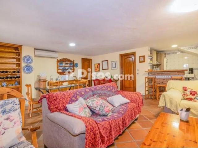Casa unifamiliar en alquiler en Calle del Mulhacén, 4, cerca de Calle del Moncayo