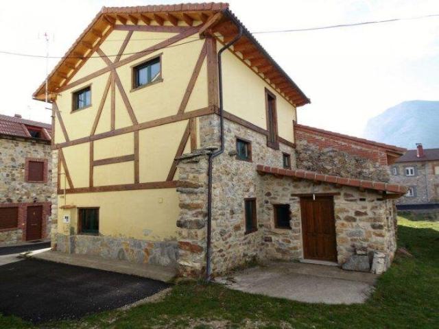 Casa unifamiliar en Besande