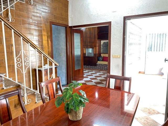 CASA UNIFAMILIAR EN COCA