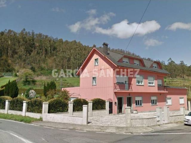 Casa unifamiliar en venta en Macenda Boiro