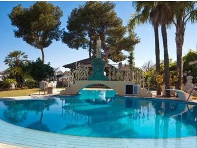 Casa unifamiliar Venta Marbella, Nueva Andalucía Centro