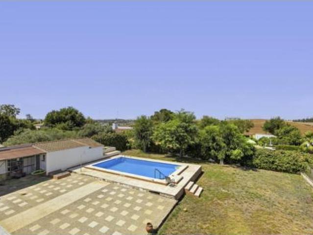 Casa unifamiliar Venta Carmona, Carmona