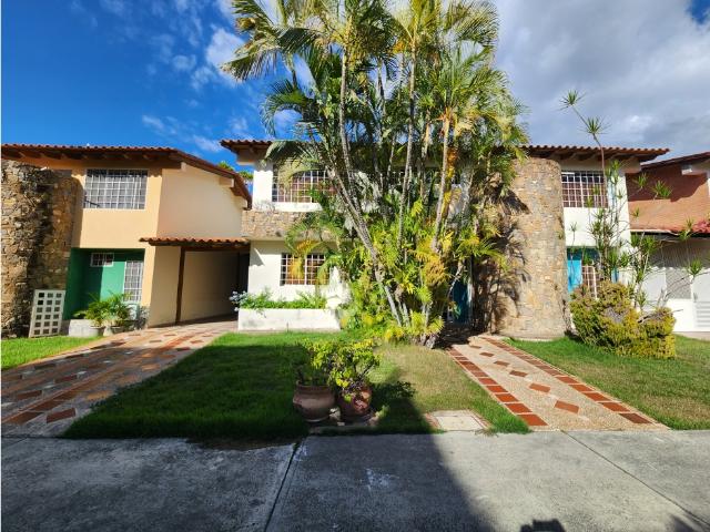 CASA URB. POA POA