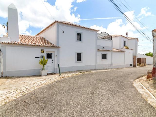 Casa V3 2 Quartos Semi Gaúcha com Piscina Birre, Cascais 152m² Cascais e Estoril