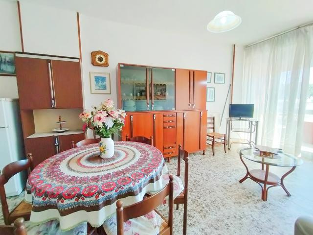 CASA VACANZE in AFFITTO a FOLLONICA NUOVA di 4 vani