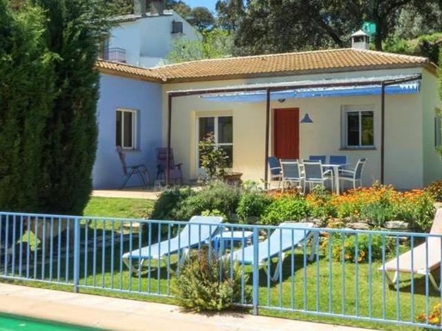 Casa Vallecillo
