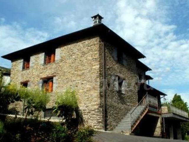 Casa Vallés