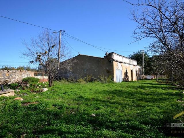 Casa Velha Ruína Para renovação em Goldra Loule Algarve 149m² Loulé São Clemente