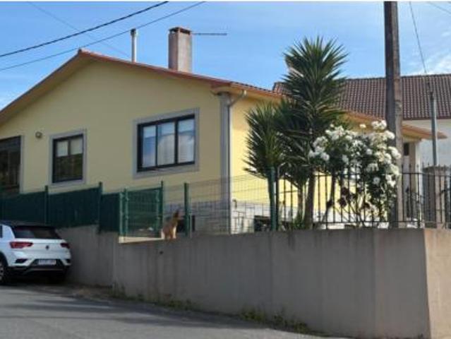 Casa Venta Mugardos, A Igrexa Mugardos