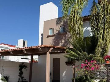 Casa / VENTA / Monte Blanco, Centro Sur, Querétaro, Qro