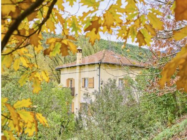Casa Venta Montellà i Martinet, Martinet