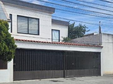 CASA VENTA O RENTA