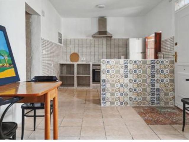 Casa Venta Oliva, Nucli Urbà